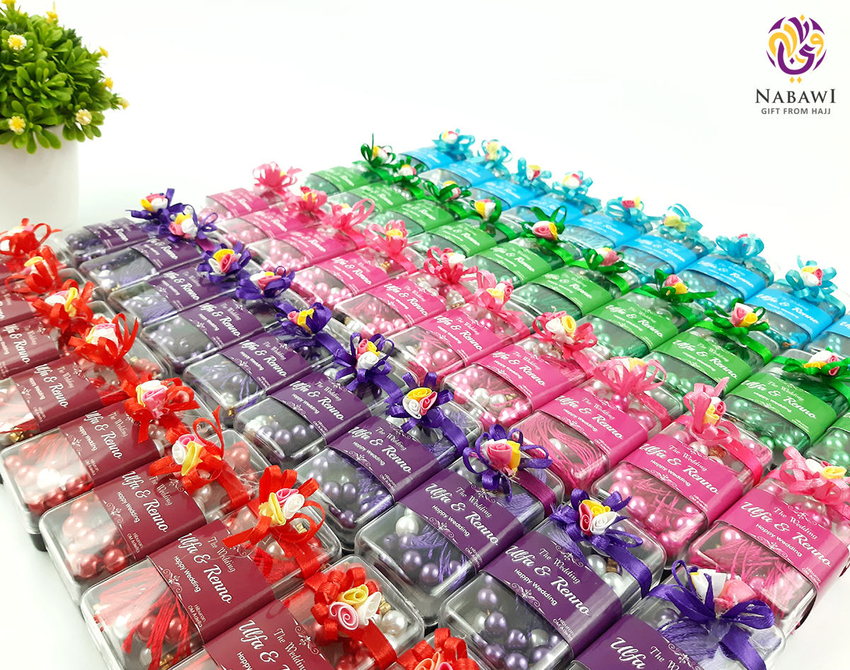 Souvenir Tasbih Cantik Mutiara Sintetis 33 Butir Kemasan Box Acrilic Oleh Oleh Haji Dan Umroh